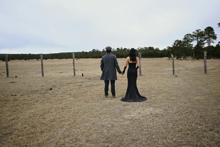 Feeling Lonely in a Relationship: Emotional Loneliness, Hidden Distance and How to Rebuild Intimacy